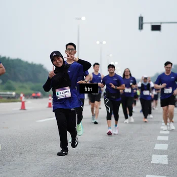 Runner Photo 7460460