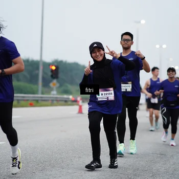 Runner Photo 7460470