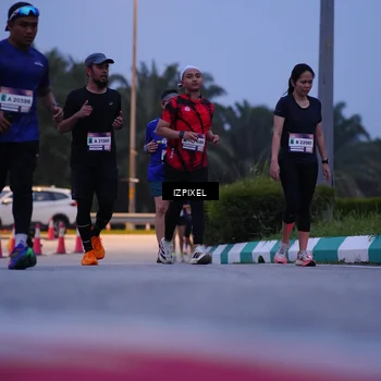 Runner Photo 7460492