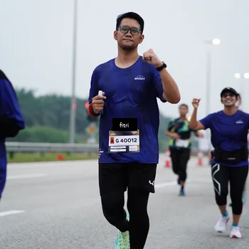 Runner Photo 7460494