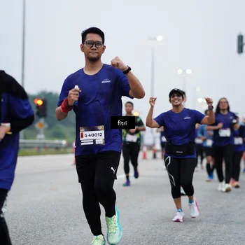Runner Photo 7460495