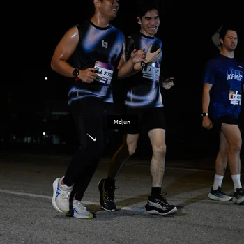 Runner Photo 7460497