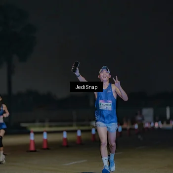 Runner Photo 7460501