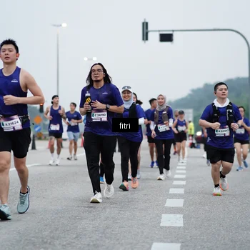 Runner Photo 7460543