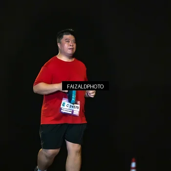 Runner Photo 7460544
