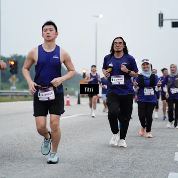 Runner Photo 7460552