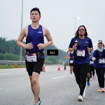 Runner Photo 7460569