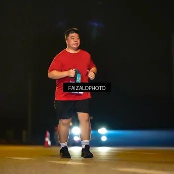 Runner Photo 7460573