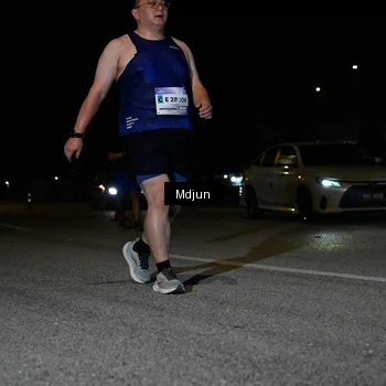 Runner Photo 7460594