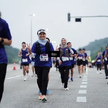 Runner Photo 7460612