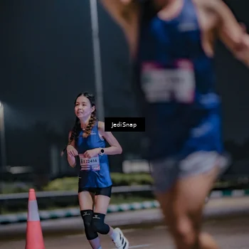 Runner Photo 7460616