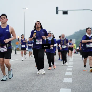 Runner Photo 7460623