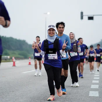 Runner Photo 7460624