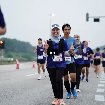 Runner Photo 7460640