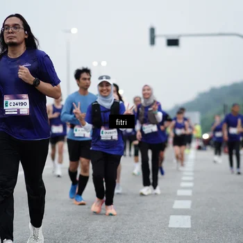 Runner Photo 7460642