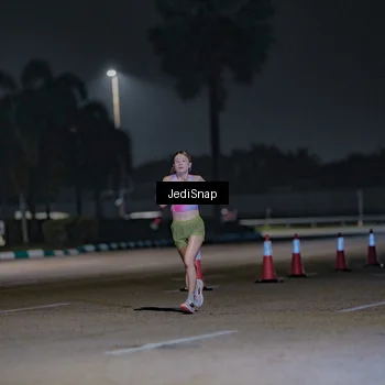 Runner Photo 7460646