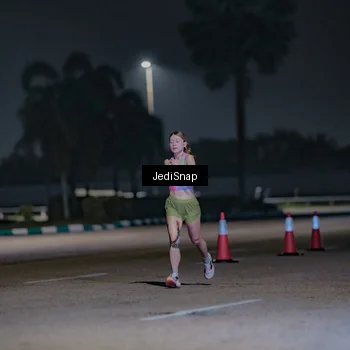 Runner Photo 7460651