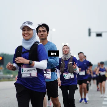 Runner Photo 7460695