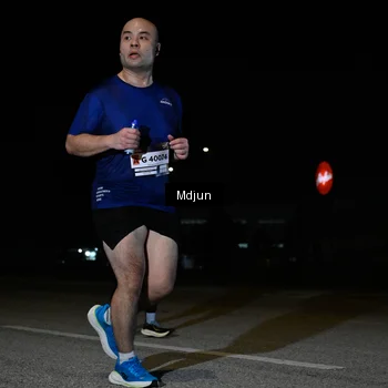 Runner Photo 7460700