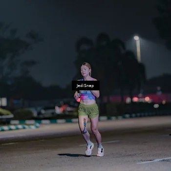 Runner Photo 7460702
