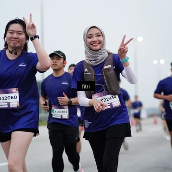 Runner Photo 7460704