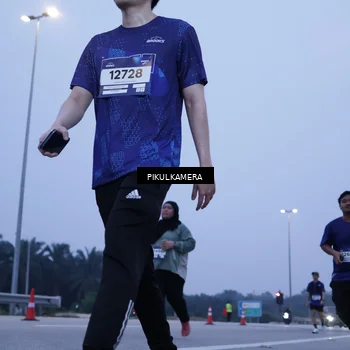 Runner Photo 7460714