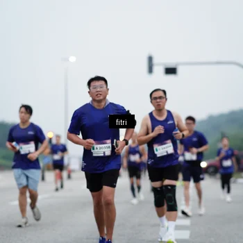 Runner Photo 7460756