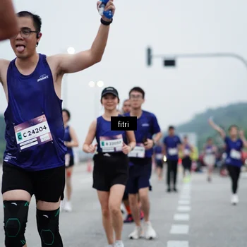 Runner Photo 7460803
