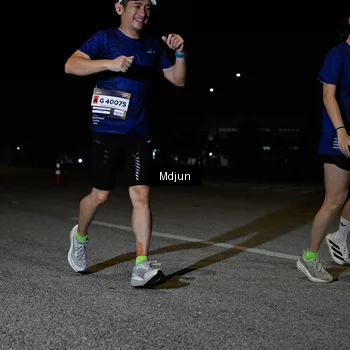 Runner Photo 7460816