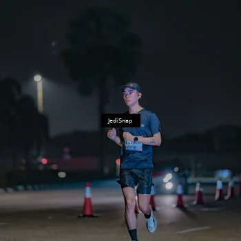 Runner Photo 7460822