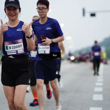 Runner Photo 7460830