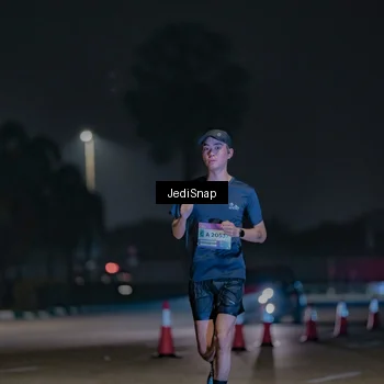 Runner Photo 7460846
