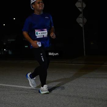 Runner Photo 7460877