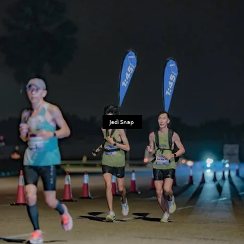 Runner Photo 7460899