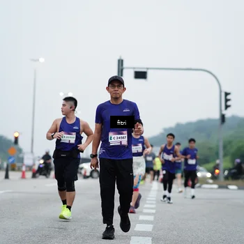 Runner Photo 7460900