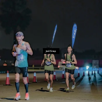 Runner Photo 7460901
