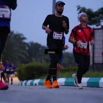 Runner Photo 7460909