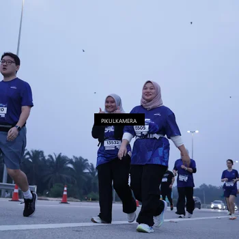 Runner Photo 7460917