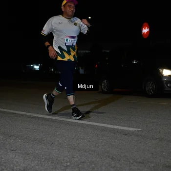 Runner Photo 7460929