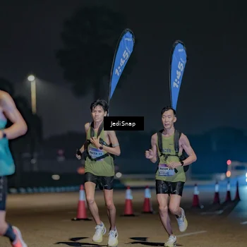 Runner Photo 7460954