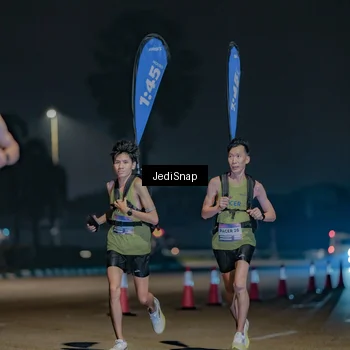 Runner Photo 7460961
