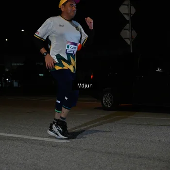 Runner Photo 7460963
