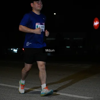 Runner Photo 7460965