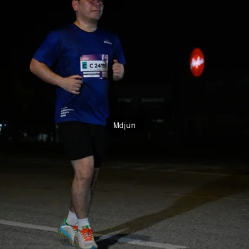 Runner Photo 7460978