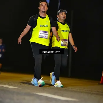 Runner Photo 7460980