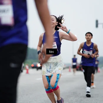 Runner Photo 7461002