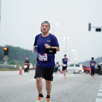 Runner Photo 7461033