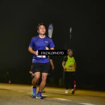 Runner Photo 7461038