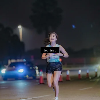 Runner Photo 7461093