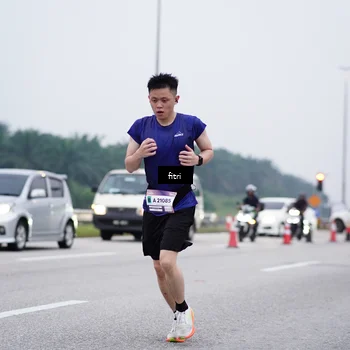 Runner Photo 7461124
